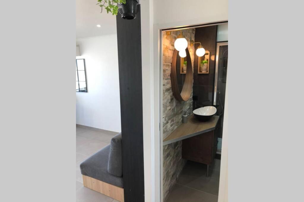 Appartement Vue Mer Et Port, Refait A Neuf Pour Vous ! Climatise La Grande-Motte Kültér fotó
